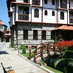 Guest house Enchevite Strannopriemnitsi 3*