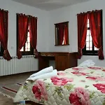 Guest house Enchevite Strannopriemnitsi 3*