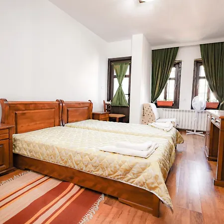 Enchevite Strannopriemnitsi Maison d'hôtes *