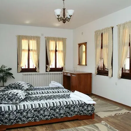 Guest house Enchevite Strannopriemnitsi