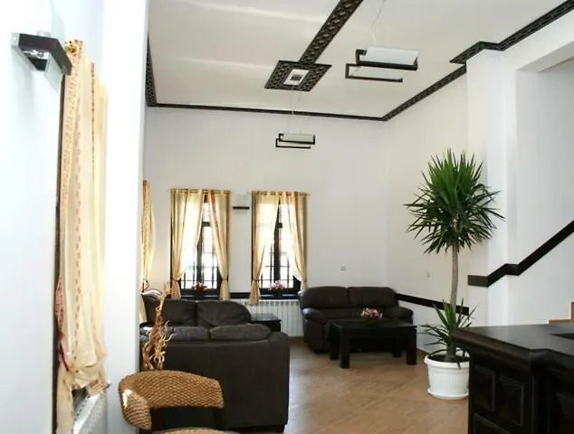 Enchevite Strannopriemnitsi Pensionat